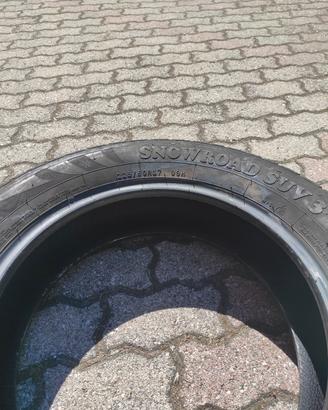 4 pneumatici invernali 225/60 R17 99h