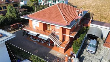 PORZIONE DI BIFAMILIARE A POIRINO