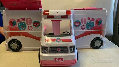 Ambulanza Barbie