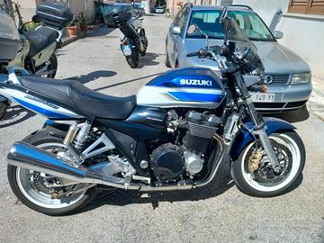 Suzuki GSX 1400