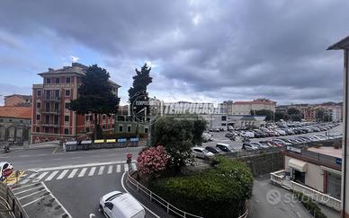 Trilocale ristrutturato con ascensore