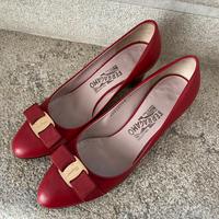 Salvatore Ferragamo - Décolleté rosse Vara