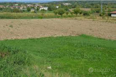 AREA EDIFICABILE anche con progetto