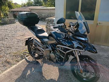 Moto ZONTES  ZT310T