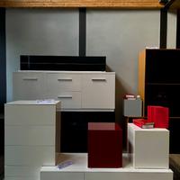 ARREDAMENTO IN LEGNO MASSELLO