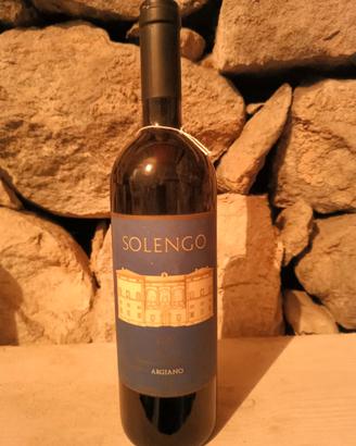 Vino Toscana rosso Solengo Argiano 2000