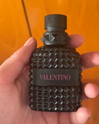 Valentino Born in Roma Extradose