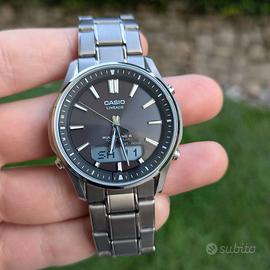 Casio Wave Ceptor Titanio