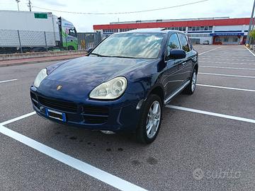 Porsche Cayenne 3.2 V6