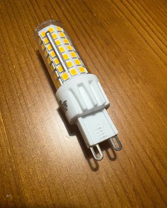 Lampadina LED G9 7W 3000K