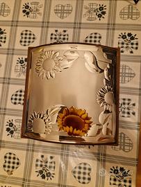 Portagioie in legno con specchio con finitura