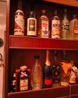 Set bottiglie d'epoca anni '70-'80-'90