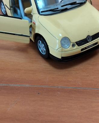 Modellino Volkswagen Lupo Yellow 