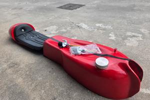 cafe racer o replica d'epoca 