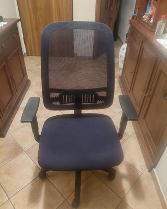 Sedia da ufficio colore nero