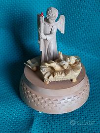 vecchio presepe con carillon