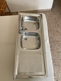 Lavello a due bocche ariston