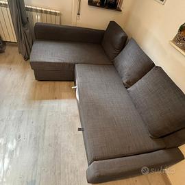 Divano angolare a sinistra 