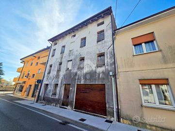 RUSTICO A AZZANO DECIMO