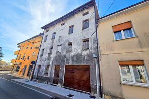 RUSTICO A AZZANO DECIMO