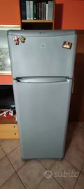 frigorifero/freezer Indesit TEAA 5 PS
