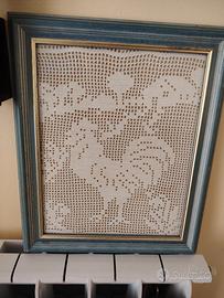 Quadro realizzato ad uncinetto misure larghezza cm