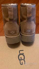 UGG originali modello Kids' Classic mini platform