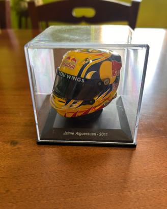 Casco Jaime Alguersuari 2011 f1