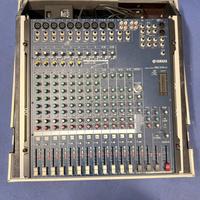 Yamaha MG166CX + Case Professionale Thon (Legno)