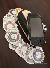 Sony PlayStation Portable (PSP) Slim & Lite 2004