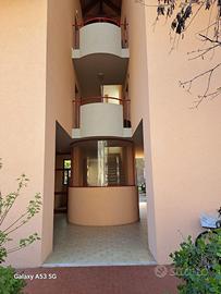 Appartamento 80 m2 + balconi e garage