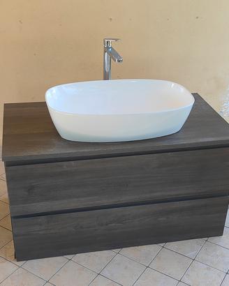 Mobile bagno con lavabo