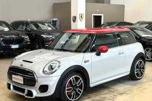 MINI John Cooper Works 2.0 Hype Auto-18"-Carplay