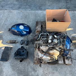 RICAMBI HONDA DEAUVILLE RC47E 650 cc