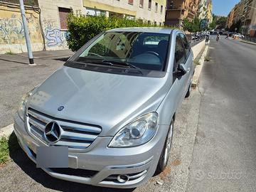MERCEDES B 180 CDI