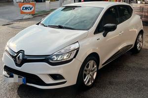 Clio IV MOSCHINO ZEN GPL