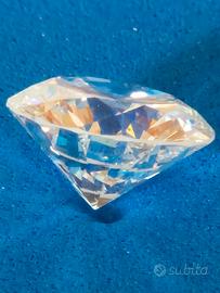 Diamante naturale 2,86 c.ti