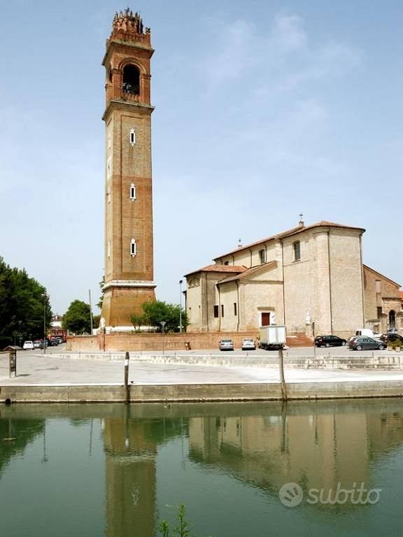 Appartamento di 130 m² con 4 locali e box auto a C - View 4