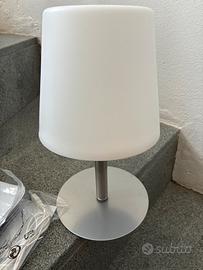 Lampada da tavolo