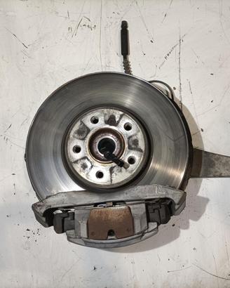 MOZZO RUOTA ANTERIORE SINISTRA BMW Serie 5 Gran Tu
