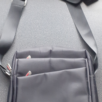 Borsello uomo multitasche