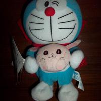 Pupazzo peluche Doraemon