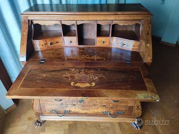 Antico scrittoio '800 con ribaltina e cassettoni