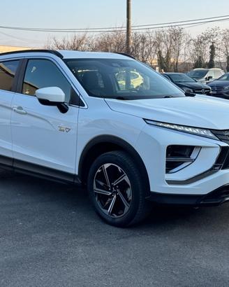 Mitsubishi Eclipse Cross 2.4 MIVEC 4WD PHEV Intens
