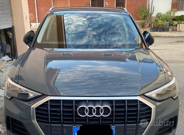 Audi q 3 II serie cambio automatico anno 2019