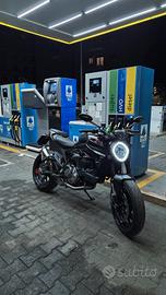 Ducati Monster 937+