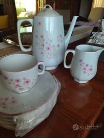 Servizio da the per 5 in porcellana di Limoges.