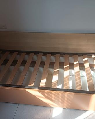 Letto singolo con contenitore 