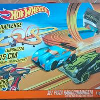 Pista radiocomandata Hot-Wheels 