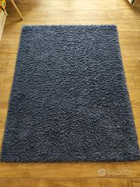 tappeto stanzetta blu